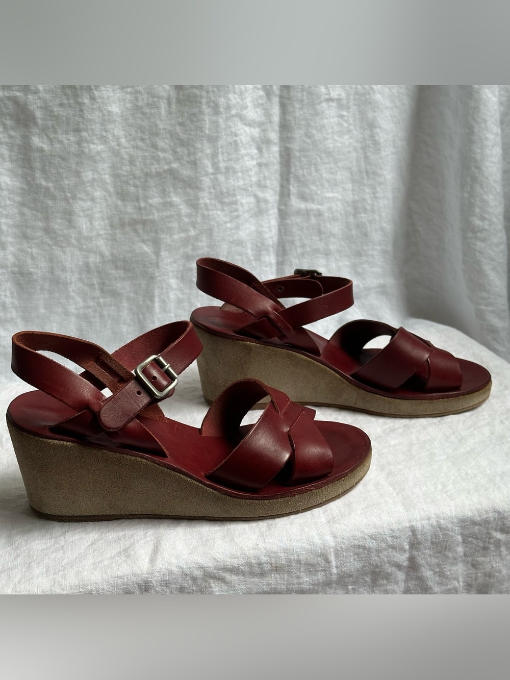 A.P.C. Paris Judith Burgundy Tanned Leather Wedge Sandals Sz 39 - Picture 5 of 10